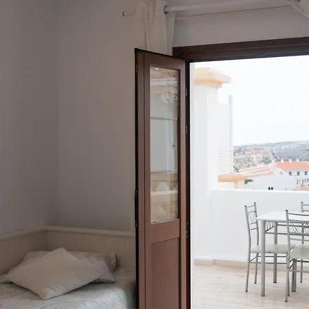 Windsor Park 2 Bedrooms Costa Adeje (Tenerife)