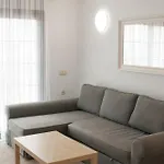 Windsor Park 2 Bedrooms アパート