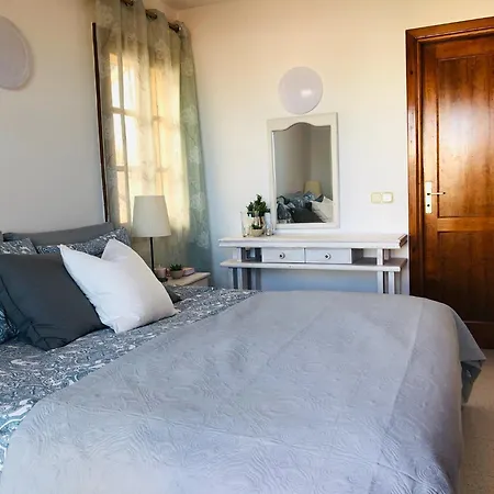 Windsor Park 2 Bedrooms * Адехе