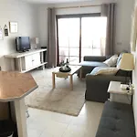 Апартаменти Windsor Park 2 Bedrooms