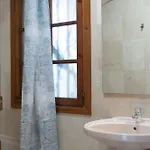Windsor Park 2 Bedrooms Адехе