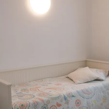 Апартаменти Windsor Park 2 Bedrooms